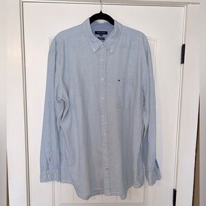 Tommy Hilfiger Men's Sky Blue Chambray Button Down Shirt